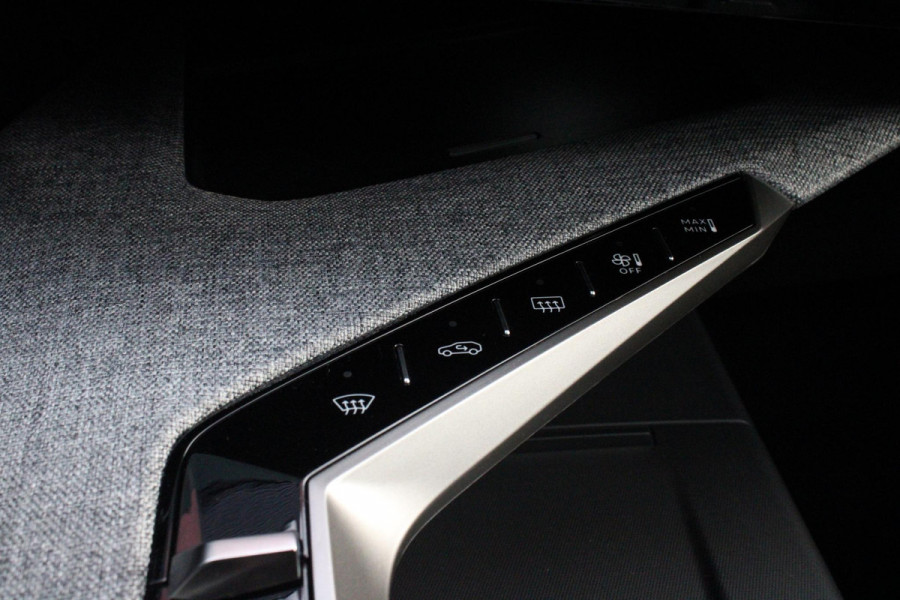 Peugeot 5008 1.6 plug-in Hybrid 195PK GT EXCLUSIVE 7 PERSOONS | PANORAMISCH SCHUIF/KANTEL DAK | FOCAL AUDIO SYSTEM | TREKHAAK MET AFNEEMBARE KOGEL | ELEKTRISCH BEDIENBARE VOORSTOELEN MET GEHEUGEN/MASSAGE FUNCTIE | STOEL/STUUR VERWARMING | NAVIGATIE | DRAADLOZE APPLE CARPLAY/ANDROID AUTO | FULL LED MATRIX KOPLAMPEN | 19" LICHTMETALEN VELGEN | ELEKTRISCH BEDIENBARE ACHTERKLEP | SFEER VERLICHTING | 360° CAMERA | DODEHOEK DETECTIE | KEYLESS ENTRY/START | 7,4KW ONBOARD CHARGER |