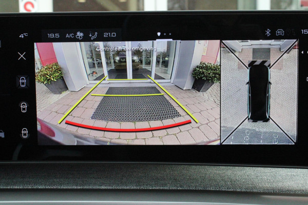 Peugeot 5008 1.6 plug-in Hybrid 195PK GT EXCLUSIVE 7 PERSOONS | PANORAMISCH SCHUIF/KANTEL DAK | FOCAL AUDIO SYSTEM | TREKHAAK MET AFNEEMBARE KOGEL | ELEKTRISCH BEDIENBARE VOORSTOELEN MET GEHEUGEN/MASSAGE FUNCTIE | STOEL/STUUR VERWARMING | NAVIGATIE | DRAADLOZE APPLE CARPLAY/ANDROID AUTO | FULL LED MATRIX KOPLAMPEN | 19" LICHTMETALEN VELGEN | ELEKTRISCH BEDIENBARE ACHTERKLEP | SFEER VERLICHTING | 360° CAMERA | DODEHOEK DETECTIE | KEYLESS ENTRY/START | 7,4KW ONBOARD CHARGER |