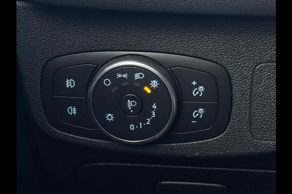 Ford FOCUS Wagon 1.0 EcoBoost TREND EDITION BUSINESS TREKHAAK/NAVI/CARPLAY