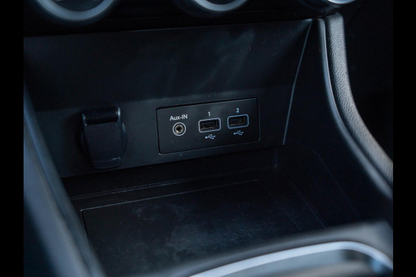 Renault Captur 1.0 TCe 100 Zen Cruise / DAB+ / Carplay / LED