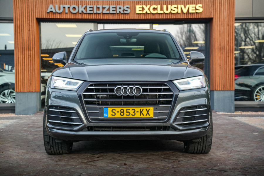 Audi Q5 55 TFSI e quattro Competition Panoramadak Leer 22"LM