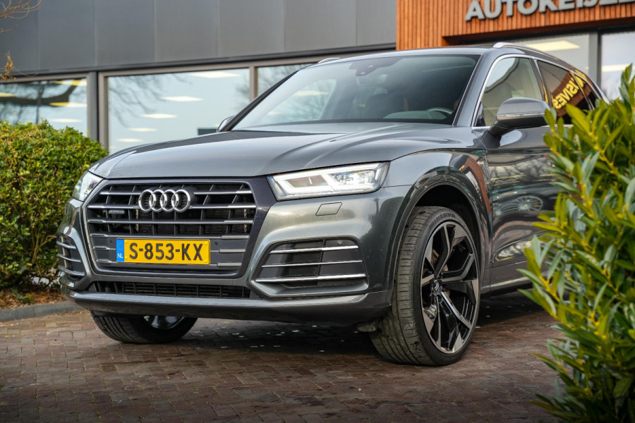 Audi Q5 55 TFSI e quattro Competition Panoramadak Leer 22"LM