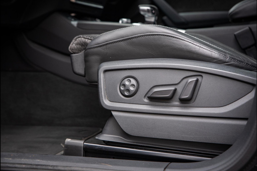 Audi Q5 55 TFSI e quattro Competition Panoramadak Leer 22"LM