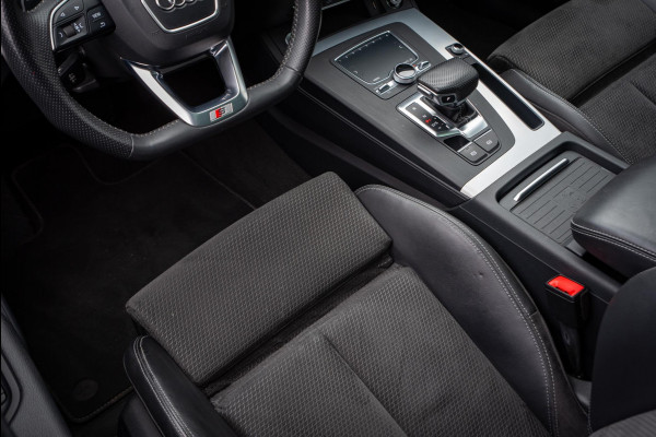Audi Q5 55 TFSI e quattro Competition Panoramadak Leer 22"LM
