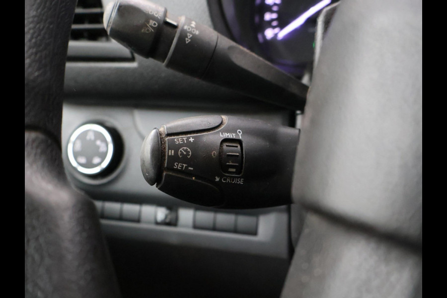 Peugeot Expert LONG 2.0 BLUEHDI 120 PK L3H1 + APPLE CARPLAY | TREKHAAK 2500 KG | CRUISE | DAB