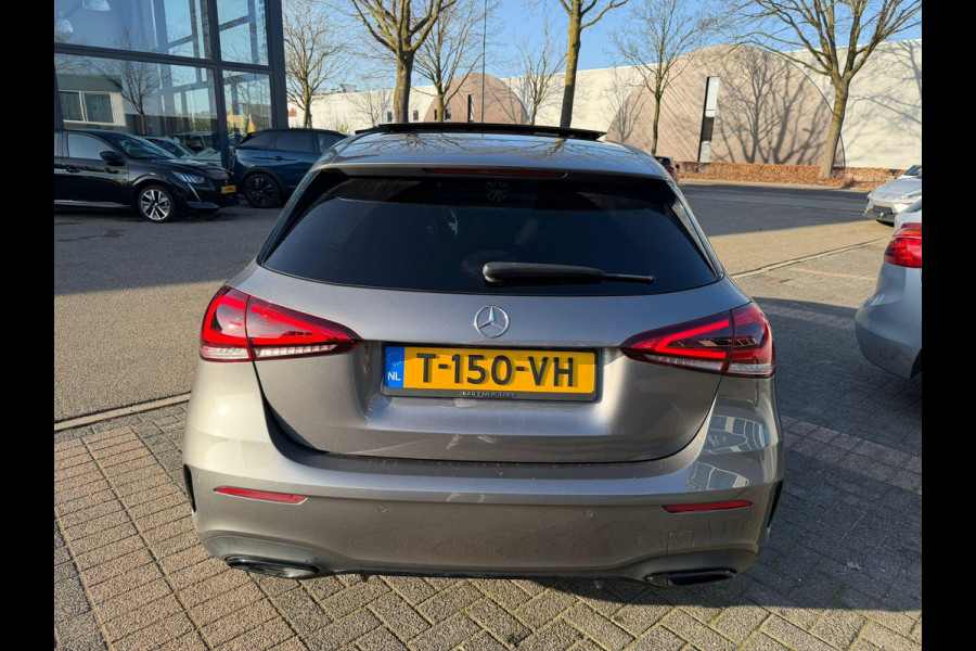 Mercedes-Benz A-Klasse 250 e Business Solution AMG Limited BOMVOL! | PANO | BURMESTER| MEMORY STOELEN| ELEK. TREKHAAK| ADAP. CRUISE/ DISTRONIC | SFEERVERLICHTING | All season banden |