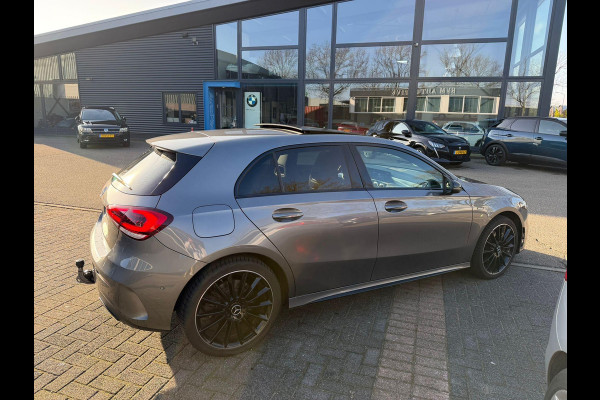 Mercedes-Benz A-Klasse 250 e Business Solution AMG Limited BOMVOL! | PANO | BURMESTER| MEMORY STOELEN| ELEK. TREKHAAK| ADAP. CRUISE/ DISTRONIC | SFEERVERLICHTING | All season banden |