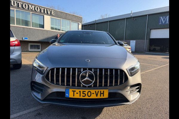 Mercedes-Benz A-Klasse 250 e Business Solution AMG Limited BOMVOL! | PANO | BURMESTER| MEMORY STOELEN| ELEK. TREKHAAK| ADAP. CRUISE/ DISTRONIC | SFEERVERLICHTING | All season banden |