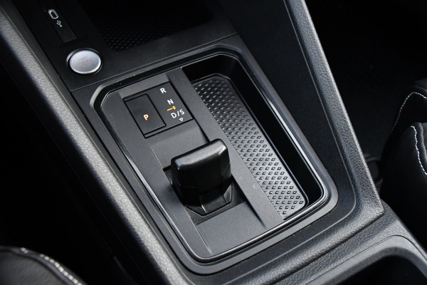 Volkswagen Caddy Cargo Maxi 2.0 TDI Exclusive PB Edition Adaptieve Cruise, Camera, Carplay, 122pk. LED, Stoelverwarming, Trekhaak, Standkachel, Automaat, Uniek!