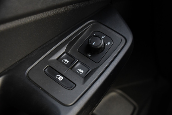 Volkswagen Caddy Cargo Maxi 2.0 TDI Exclusive PB Edition Adaptieve Cruise, Camera, Carplay, 122pk. LED, Stoelverwarming, Trekhaak, Standkachel, Automaat, Uniek!