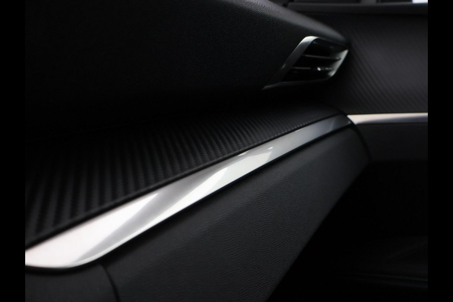 Peugeot 3008 1.6 HYbrid 225 PK PHEV ALLURE PACK + 19 INCH | ADAPTIVE CRUISE | CAMERA | NAVIGATIE | CARPLAY