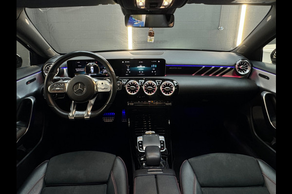 Mercedes-Benz A-Klasse AMG 35 4MATIC Pano|Aero|Sfeer|Night