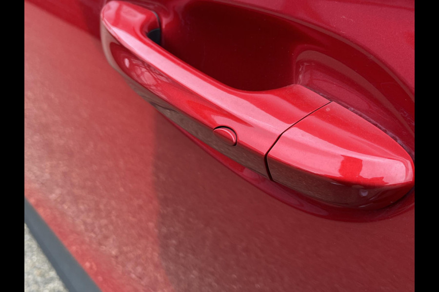 MG Mg4 electric 64 kWh Luxury LONG RANGE | SOH 98%|15.000KM! | DEALER ONDERHOUDEN| 7 JAAR GARANTIE BIJ MG| SUPER COMPLETE AUTO| RONDOMZICHT CAMERA| STOEL+ STUUR VERWARMING| DODE HOEK