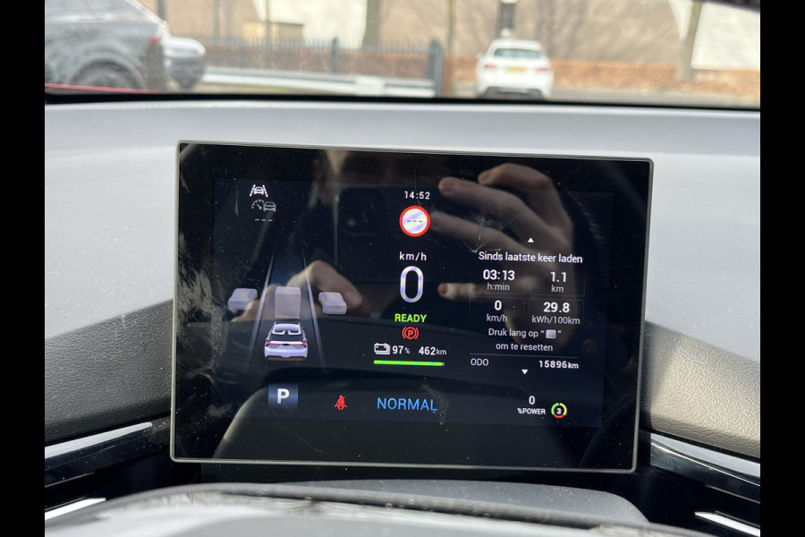 MG Mg4 electric 64 kWh Luxury LONG RANGE | SOH 98%|15.000KM! | DEALER ONDERHOUDEN| 7 JAAR GARANTIE BIJ MG| SUPER COMPLETE AUTO| RONDOMZICHT CAMERA| STOEL+ STUUR VERWARMING| DODE HOEK