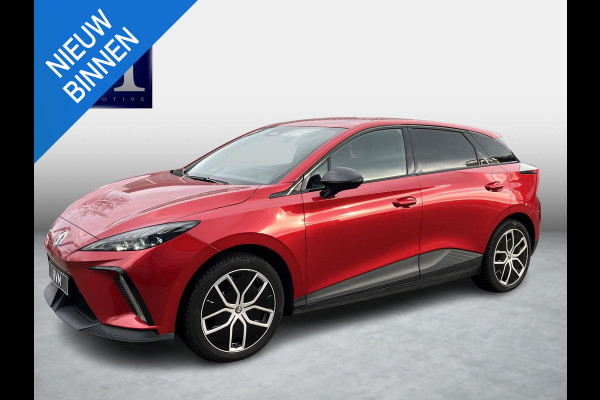 MG Mg4 electric 64 kWh Luxury LONG RANGE | SOH 98%|15.000KM! | DEALER ONDERHOUDEN| 7 JAAR GARANTIE BIJ MG| SUPER COMPLETE AUTO| RONDOMZICHT CAMERA| STOEL+ STUUR VERWARMING| DODE HOEK
