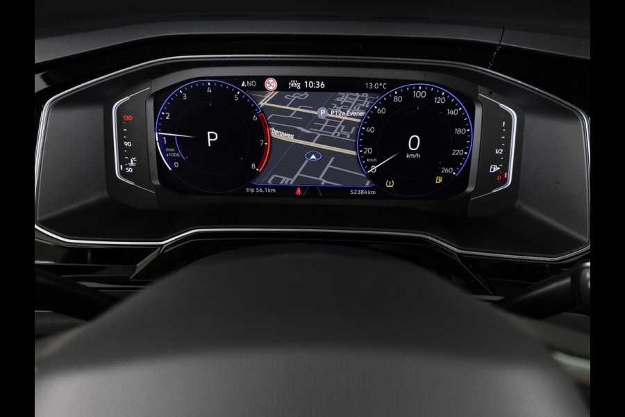 Volkswagen Polo 1.0 TSI R-Line Business 110 pk Automaat (DSG) | Navigatie | Parkeersensoren | Achteruitrijcamera | Stoelverwarming | R-Line |