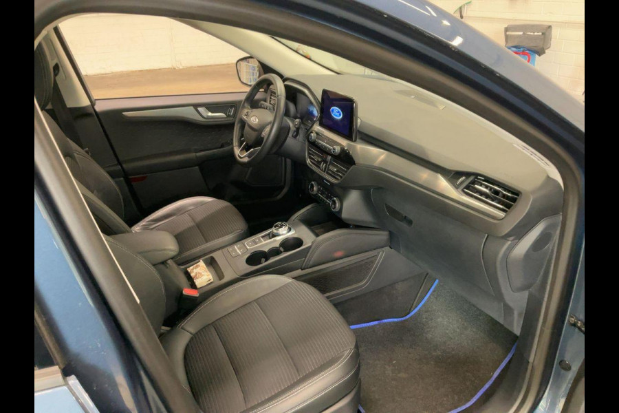 Ford Kuga 2.5 PHEV Titanium X | Wegklapbare trekhaak | Adaptive cruise control | Winter Pack | Half leder | Camera | Bang&Olufsen | 1.500kg trekgewicht