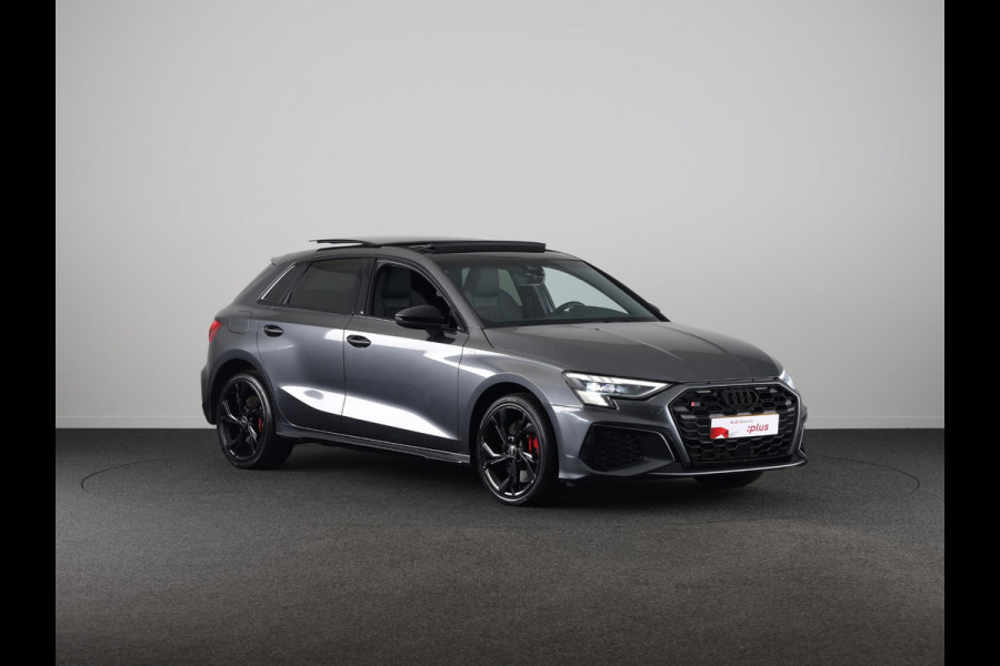 Audi A3 Sportback 45 TFSI e S edition Competition 245pk | Panoramadak | Electrisch verstelbare voorstoelen | Full Led koplampen | Adaptieeve cruise controle
