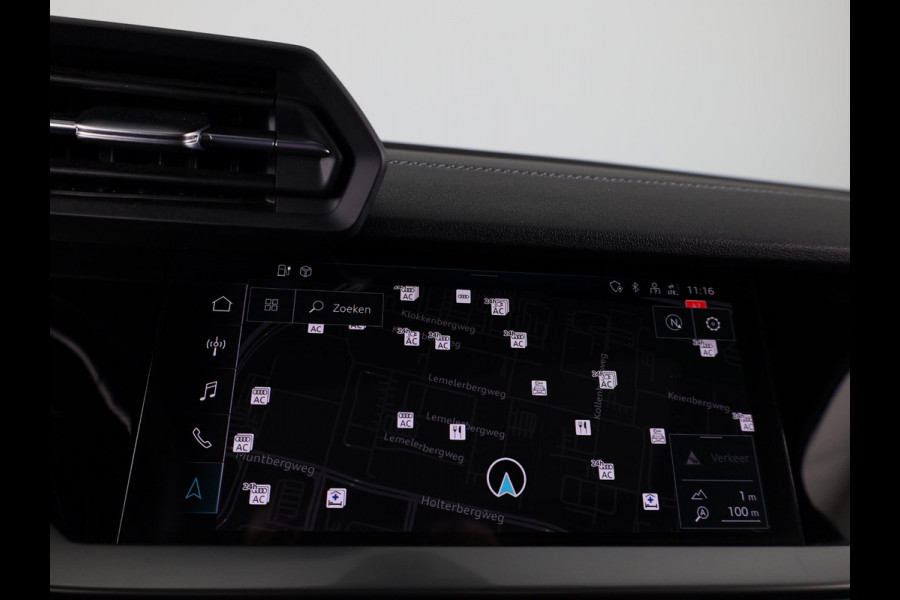 Audi A3 Sportback 45 TFSI e S edition Competition 245pk | Panoramadak | Electrisch verstelbare voorstoelen | Full Led koplampen | Adaptieeve cruise controle