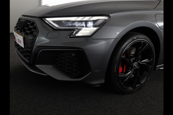 Audi A3 Sportback 45 TFSI e S edition Competition 245pk | Panoramadak | Electrisch verstelbare voorstoelen | Full Led koplampen | Adaptieeve cruise controle