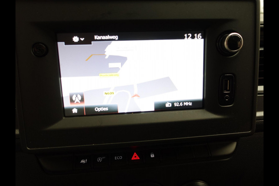 Renault Master T35 2.3 dCi 145PK Energy Bakwagen Meubelbak Laadklep Airco Cruise Control