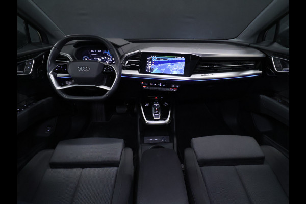 Audi Q4 e-tron 40 Launch edition Advanced Plus 77 kWh [APPLE CARPLAY, ANDROID, DIGITAL DASH, STOELVERWARMING, ADAPTIVE CRUISE, CAMERA, PDC V+A, ELEK. ACHTERKLEP, CLIMATE, NIEUWSTAAT]