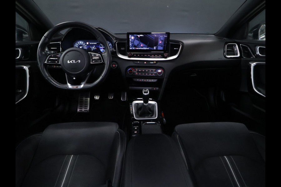 Kia ProCeed 1.0 T-GDi GT-Line [APPLE CARPLAY, ANDROID, SPORTSTOELEN, STUURVERWARMING, SPORTSTUUR, STOELVERWARMING, CAMERA, KEYLESS ENTRY, LANE ASSIST, CRUISE, ELEK. ACHTERKLEP, CLIMATE, NIEUWSTAAT]