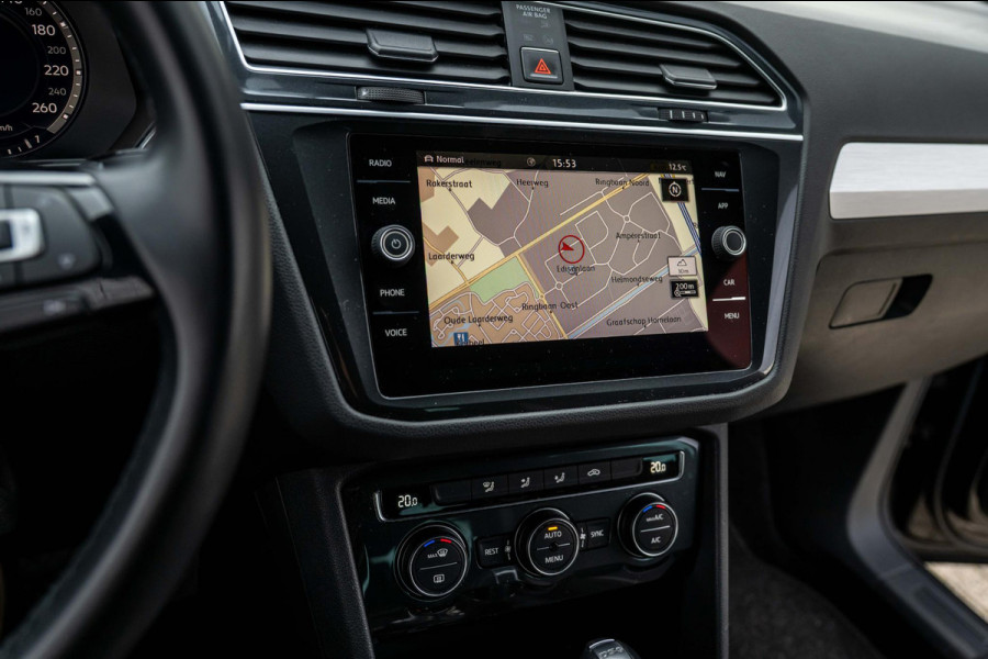 Volkswagen Tiguan 1.4 TSI 4Motion R-Line Camera Trekhaak Orig NL