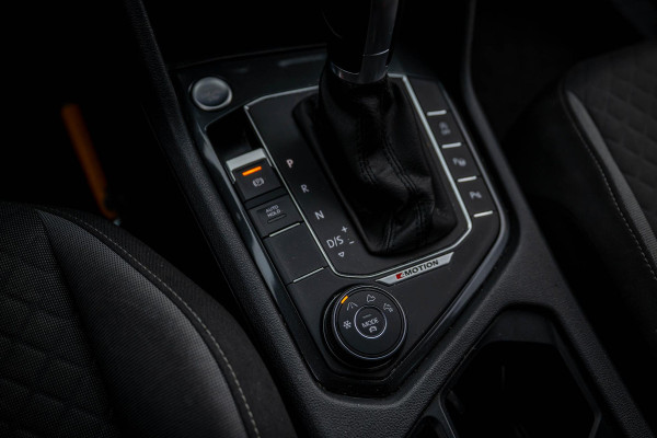 Volkswagen Tiguan 1.4 TSI 4Motion R-Line Camera Trekhaak Orig NL