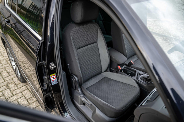 Volkswagen Tiguan 1.4 TSI 4Motion R-Line Camera Trekhaak Orig NL