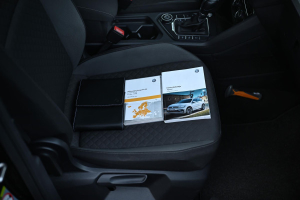 Volkswagen Tiguan 1.4 TSI 4Motion R-Line Camera Trekhaak Orig NL
