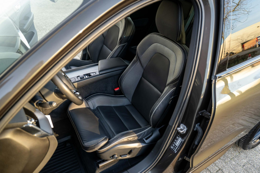 Volvo XC60 2.0 B5 R-Design Memory Camera Trekhaak Orig NL