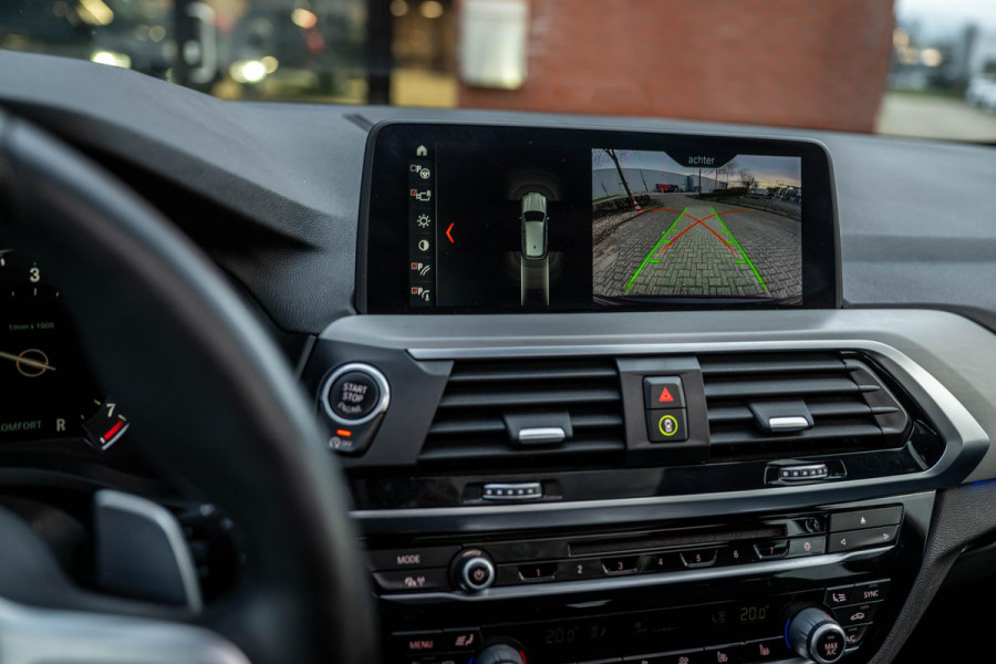 BMW X3 xDrive20i M-Sport Stoelventilatie Trekhaak Pano