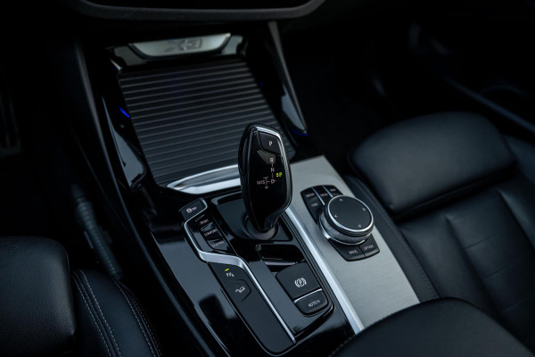BMW X3 xDrive20i M-Sport Stoelventilatie Trekhaak Pano