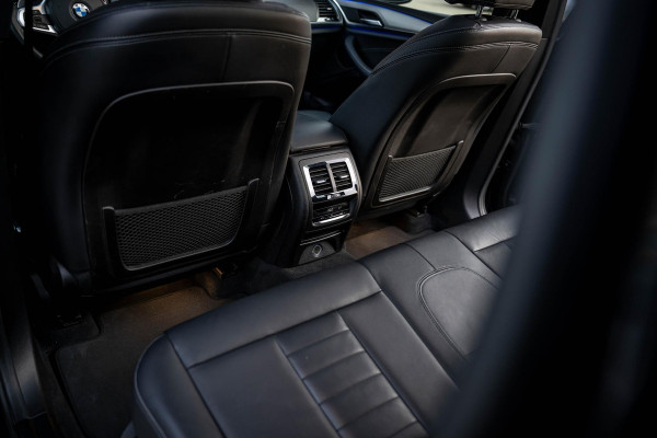BMW X3 xDrive20i M-Sport Stoelventilatie Trekhaak Pano