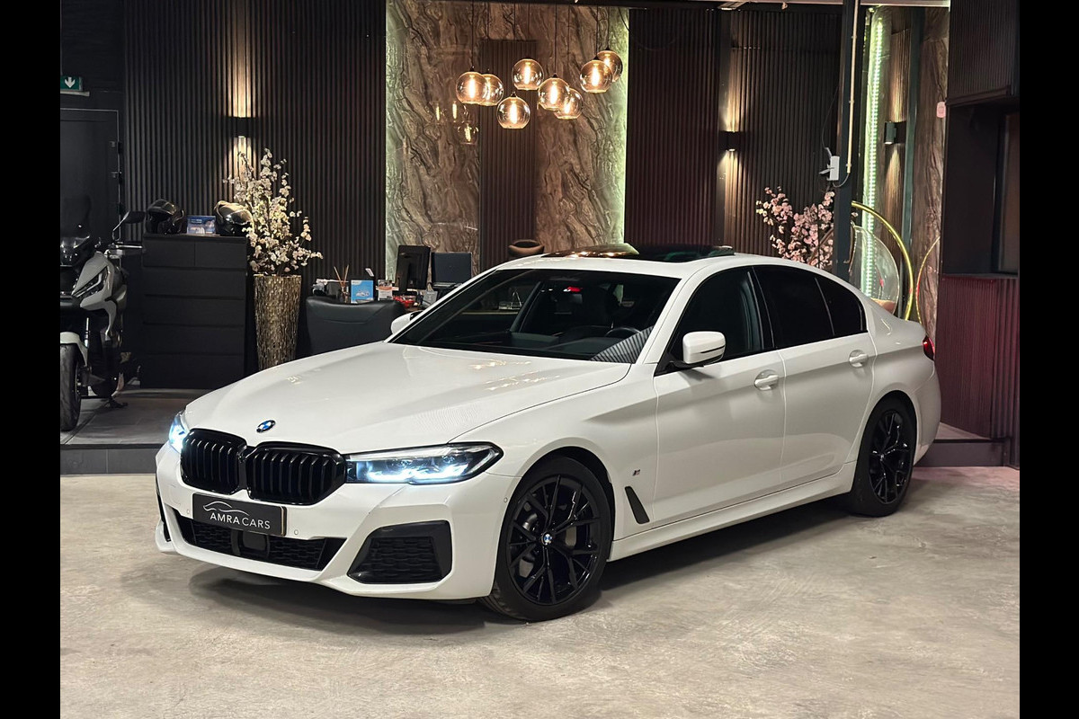 BMW 5 Serie 530i xDrive M Pakket|Full options|