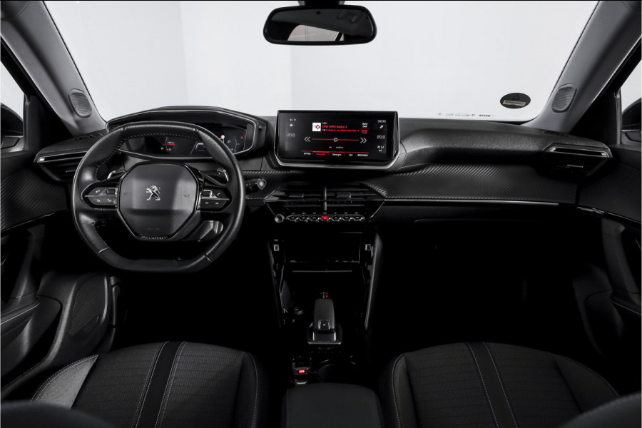 Peugeot 2008 1.2 PureTech 130 PK Allure Pack - Automaat | Dig. Cockpit | Cruise | PDC | Camera | NAV + App. Connect | ECC | Afn. Trekhaak | LM 17" |