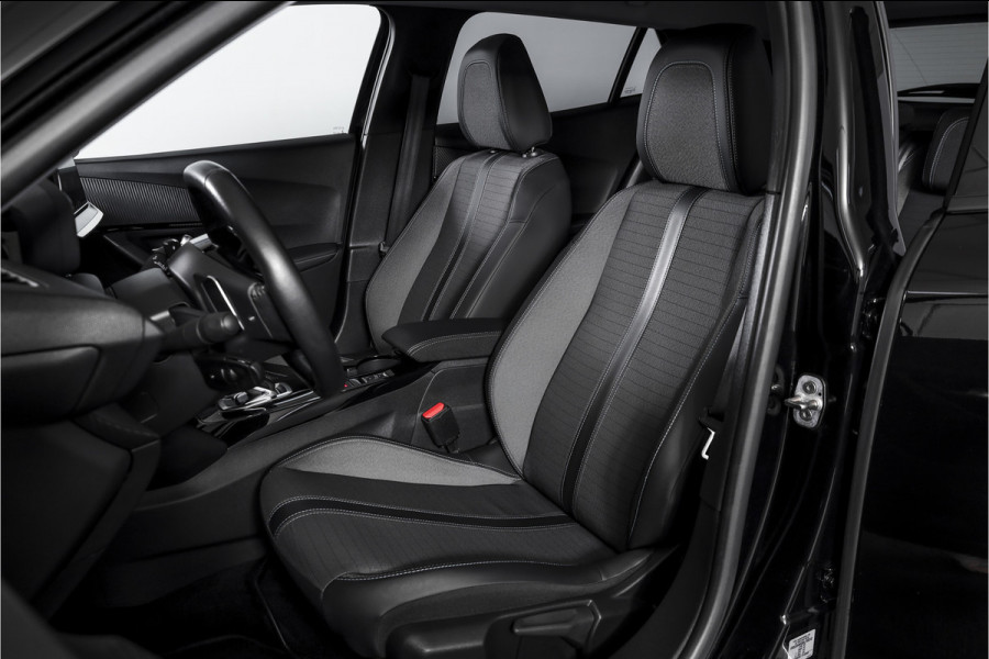 Peugeot 2008 1.2 PureTech 130 PK Allure Pack - Automaat | Dig. Cockpit | Cruise | PDC | Camera | NAV + App. Connect | ECC | Afn. Trekhaak | LM 17" |
