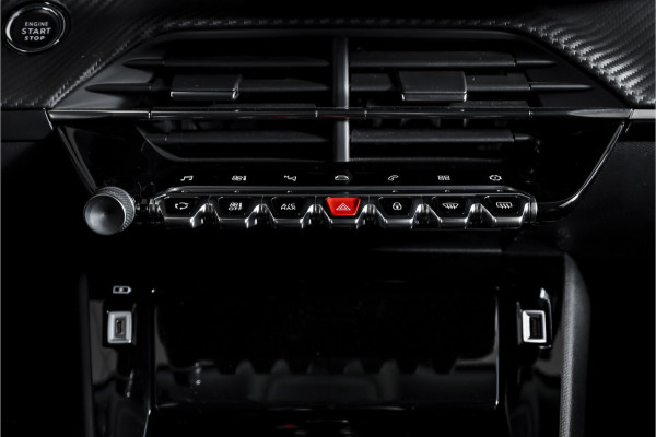 Peugeot 2008 1.2 PureTech 130 PK Allure Pack - Automaat | Dig. Cockpit | Cruise | PDC | Camera | NAV + App. Connect | ECC | Afn. Trekhaak | LM 17" |