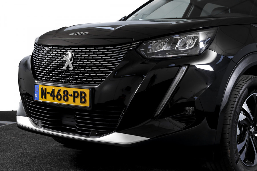 Peugeot 2008 1.2 PureTech 130 PK Allure Pack - Automaat | Dig. Cockpit | Cruise | PDC | Camera | NAV + App. Connect | ECC | Afn. Trekhaak | LM 17" |
