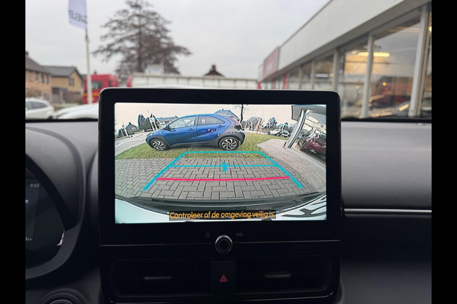 Toyota Yaris Cross 1.5 Hybrid 130pk Dynamic Plus Comfort Pack | Dodehoekherkenning, Parkeersensoren, Stoel + Stuurverwarming