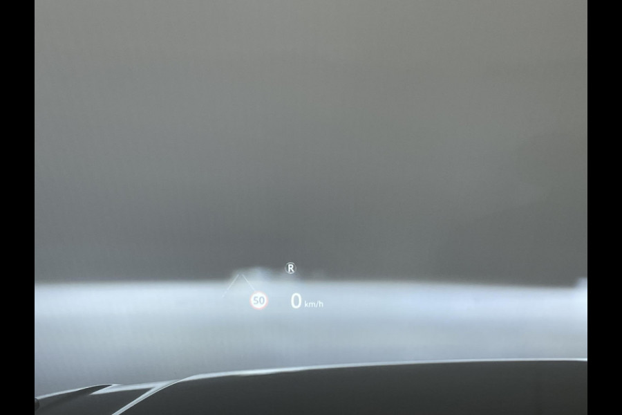 Land Rover Range Rover 3.0 TDV6 Autobiography Trekhaak Panoramadak Navigatie Apple Carplay/Android Auto Adaptive Cruise Control Camera Parkeersensoren Head-up Display Stoelverwarming en verkoeling Stuurverwarming Matrix Ledkoplampen Getinte ramen Luchtvering