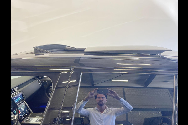 Land Rover Range Rover 3.0 TDV6 Autobiography Trekhaak Panoramadak Navigatie Apple Carplay/Android Auto Adaptive Cruise Control Camera Parkeersensoren Head-up Display Stoelverwarming en verkoeling Stuurverwarming Matrix Ledkoplampen Getinte ramen Luchtvering