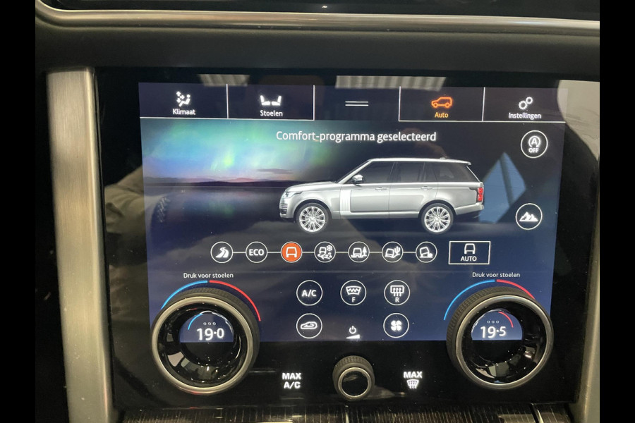 Land Rover Range Rover 3.0 TDV6 Autobiography Trekhaak Panoramadak Navigatie Apple Carplay/Android Auto Adaptive Cruise Control Camera Parkeersensoren Head-up Display Stoelverwarming en verkoeling Stuurverwarming Matrix Ledkoplampen Getinte ramen Luchtvering