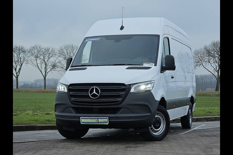 Mercedes-Benz Sprinter 315 L2H2 RWD LED Mbux 10 Navi Camera Airco Automaat 3 Zits Euro6 150 PK!