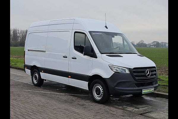 Mercedes-Benz Sprinter 315 L2H2 RWD LED Mbux 10 Navi Camera Airco Automaat 3 Zits Euro6 150 PK!