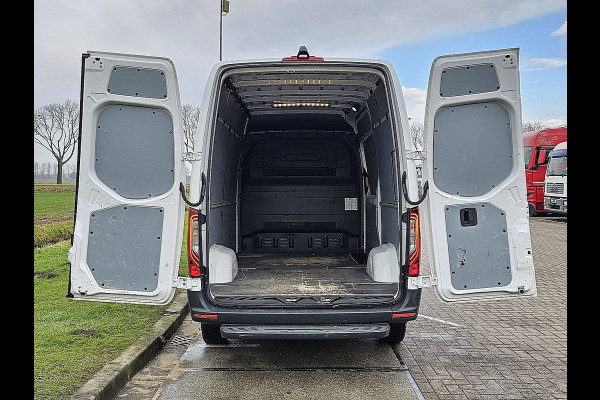 Mercedes-Benz Sprinter 315 L2H2 RWD LED Mbux 10 Navi Camera Airco Automaat 3 Zits Euro6 150 PK!