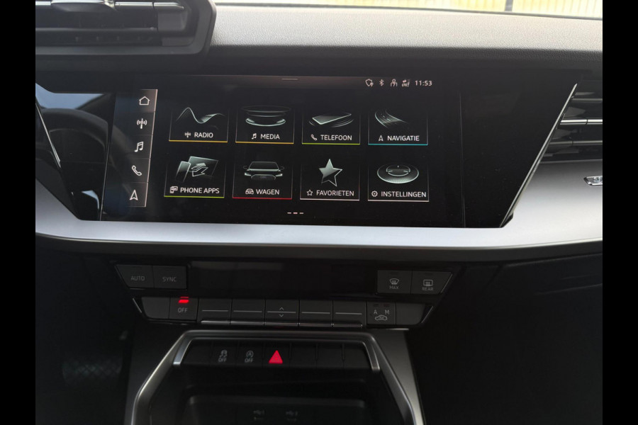 Audi A3 Sportback 35 TFSI Advanced edition | Black edition | Sportstoelen | PDC | Carplay