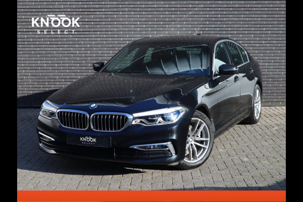 BMW 5 Serie Sedan 520i High Executive Luxury Line Automaat / Navigatiesysteem Professional / Comfortstoelen / Hifi / LED / Stoelverwarming / Head-Up Display / Neerklapbare Achterbank / Parkeersensoren voor+achter / Chrome Line