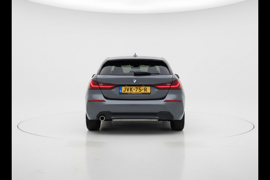 BMW 1-serie 118IA 140PK AUT. HIGH EXECUTIVE SPORT PANORAMADAK/CAMERA/LEDER****